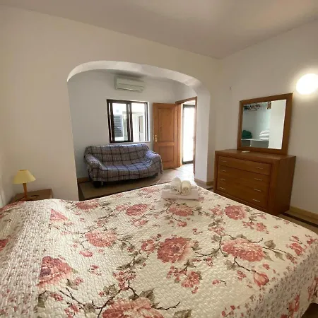 Da Oura Villa